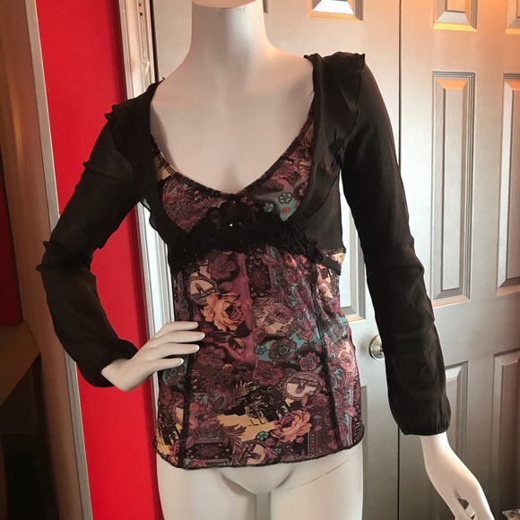 Bouche e Bouche Tops - Brown and pink Parisian top.